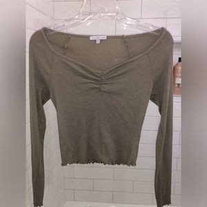 Charlotte Russe long sleeve crop